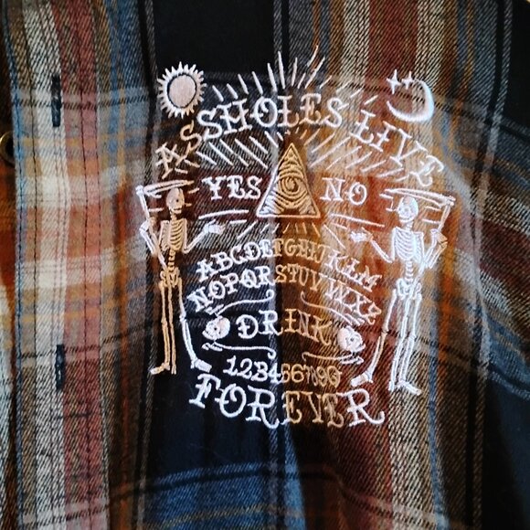 Men's Plaid XXL ALF Long Sleeve Flannel Embroidered Shirt A-Holes Live Forever - Picture 4 of 5